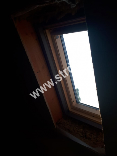 															Окно мансардное дерево, лак ручка снизу Velux GLL MK08 1061B Дизайн WoodLine 78*140см																												 
															фото 
															13														